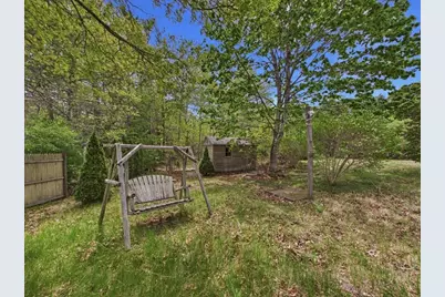 40 Bennets Neck Dr, Bourne, MA 02559 - Photo 9