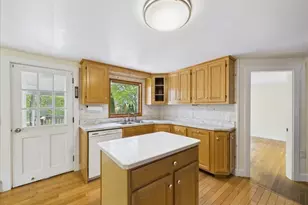 40 Bennets Neck Dr, Bourne, MA 02559 - Photo 11