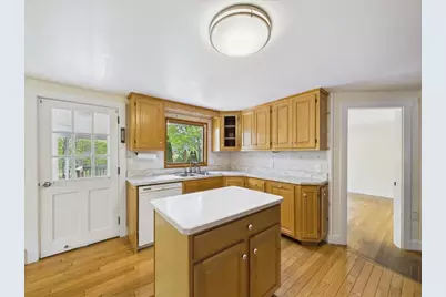 40 Bennets Neck Dr, Bourne, MA 02559 - Photo 17