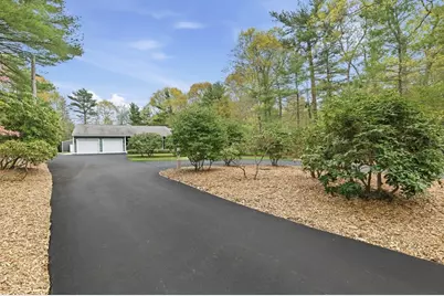 864 Locust St, Raynham, MA 02767 - Photo 25