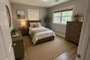 915 Bradley Rd, Springfield, MA 01109 - Photo 19
