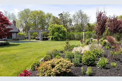 27 Knoll Drive, Edgartown, MA 02539 - Photo 35