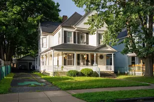 51 View St, Holyoke, MA 01040 - Photo 1
