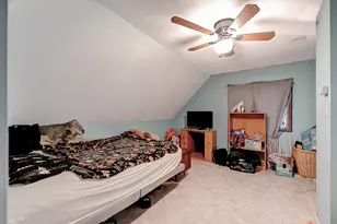 51 View St, Holyoke, MA 01040 - Photo 15