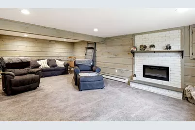 107 Colony, East Longmeadow, MA 01028 - Photo 33