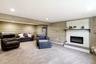 107 Colony, East Longmeadow, MA 01028 - Photo 33