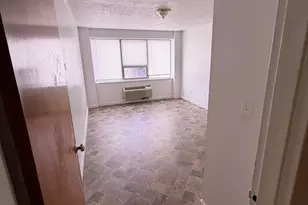 101 Mulberry St, Springfield, MA 01105 - Photo 5