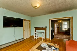 146 Beech St, Holyoke, MA 01040 - Photo 29