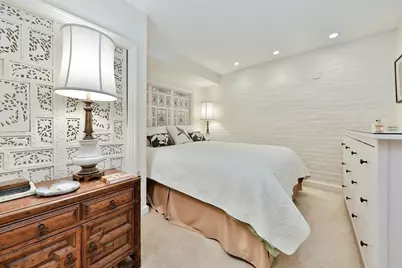 124 Beacon #F, Boston, MA 02116 - Photo 13