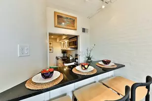 124 Beacon, Boston, MA 02116 - Photo 11