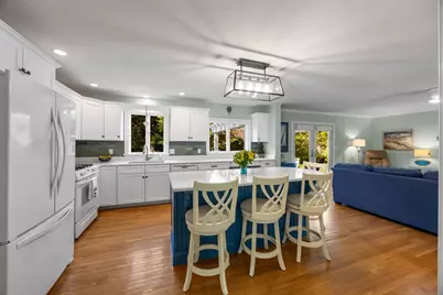7 Park St, Harwich, MA 02645 - Photo 15