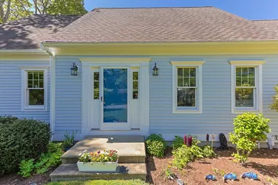 7 Park St, Harwich, MA 02645 - Photo 3