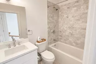 275 W Fifth St, Boston, MA 02127 - Photo 5