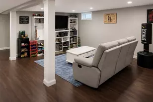 225 Braemoor Rd, Brockton, MA 02301 - Photo 21