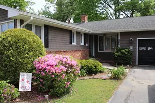 225 Braemoor Rd, Brockton, MA 02301 - Photo 1