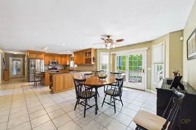 7 Jocelyn Cir, Taunton, MA 02780 - Photo 11
