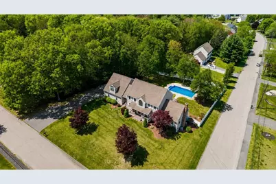 7 Jocelyn Cir, Taunton, MA 02780 - Photo 37