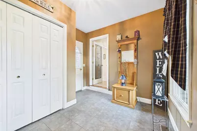 7 Jocelyn Cir, Taunton, MA 02780 - Photo 27
