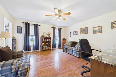 7 Jocelyn Cir, Taunton, MA 02780 - Photo 17