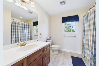 7 Jocelyn Cir, Taunton, MA 02780 - Photo 23