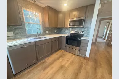35B Beach St. #B, Millbury, MA 01527 - Photo 5