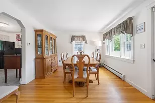 11 Bancroft St, West Boylston, MA 01583 - Photo 5