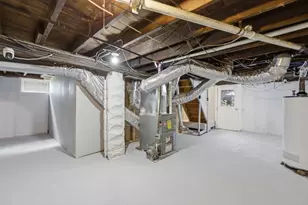62 Kenyon St, Springfield, MA 01109 - Photo 23
