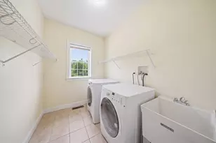 2 Williamsburg Way, Medway, MA 02053 - Photo 13