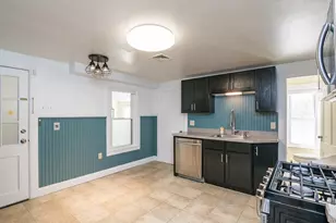 21 Lyman Rd, Northampton, MA 01060 - Photo 5