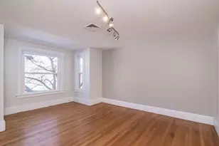 21 Lyman Rd, Northampton, MA 01060 - Photo 9