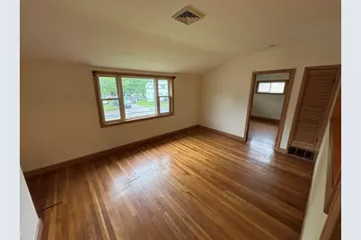 588 Walpole St. #2nd fl, Norwood, MA 02062 - Photo 11