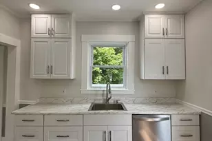 421 Belgrade Ave, Boston, MA 02132 - Photo 7