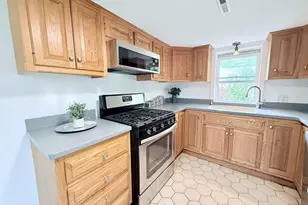 975 S Main St, Bellingham, MA 02019 - Photo 21