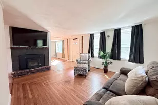 975 S Main St, Bellingham, MA 02019 - Photo 5