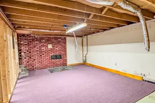 24 Washburn Ave, Greenfield, MA 01301 - Photo 23