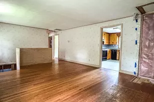 24 Washburn Ave, Greenfield, MA 01301 - Photo 19