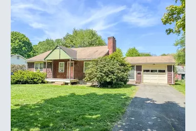 24 Washburn Ave, Greenfield, MA 01301 - Photo 3