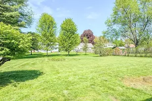 24 Washburn Ave, Greenfield, MA 01301 - Photo 35