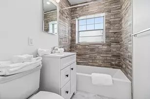 4 Robinwood Ave, Boston, MA 02130 - Photo 11