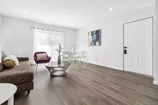 4 Robinwood Ave, Boston, MA 02130 - Photo 3