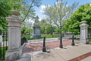 58 Winthrop St, Boston, MA 02129 - Photo 15