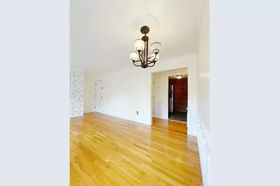 5 Grove Str #6, Boston, MA 02114 - Photo 3