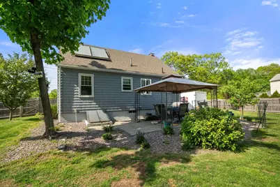 160 Sportsmans Trl, Whitman, MA 02382 - Photo 17
