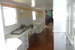 52 Ash St, New Bedford, MA 02740 - Photo 11