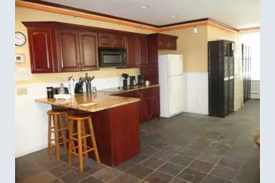 52 Ash St, New Bedford, MA 02740 - Photo 7