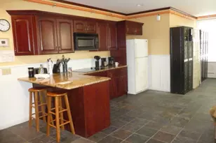 52 Ash St, New Bedford, MA 02740 - Photo 7