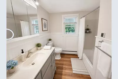 125 Craigie Cir, Carlisle, MA 01741 - Photo 7