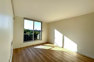 99 Pond Ave, Brookline, MA 02445 - Photo 7