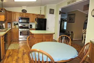 2 Heather Ln, Carver, MA 02330 - Photo 7
