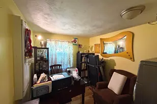 396 Hovendon Ave, Brockton, MA 02302 - Photo 9
